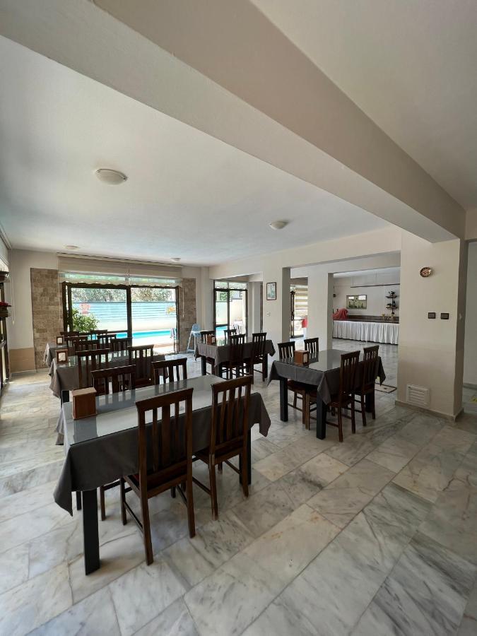 Bayram Hotel Çeşme Luaran gambar